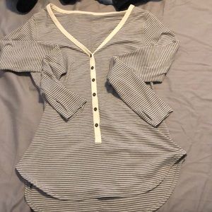 Lulu lightweight stretchy Henley top